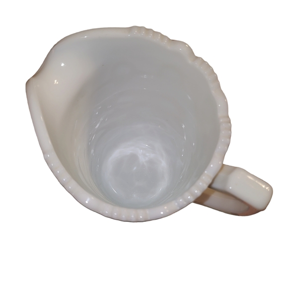Vintage Collectible White Old Quilt Pattern Milk Glass Pitcher - Picture 4 of 10